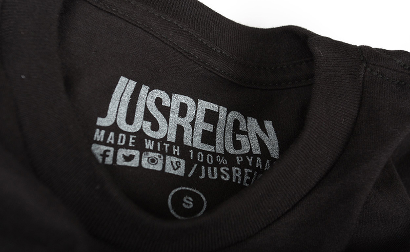 custom t-shirt tagless label for extra comfort.